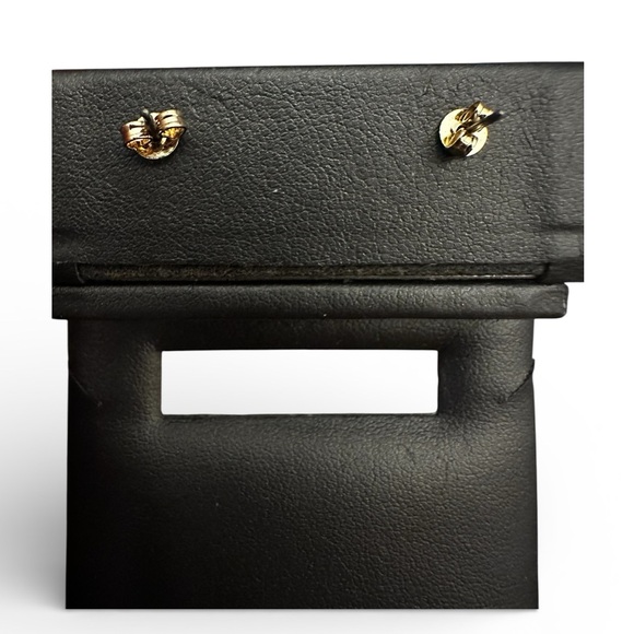 Coach Emerald Green/Gold Heart Stud Earrings - Picture 4 of 4